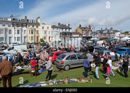 Brocante Antik Jahrmarkt bei Walmer Green, Deal, Kent, UK Stockfoto