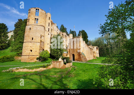 Turm-Burgruine Beaufort Stockfoto