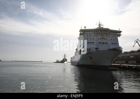 Gdynia, Polen 6. Mai 2015 In Bildern: Gdynia Hafen im Norden von Polen an der Ostsee Küste Bild: Stena Baltica Fähre sitzt am Gdynia Port Credit: Michal Fludra/Alamy Live News Stockfoto