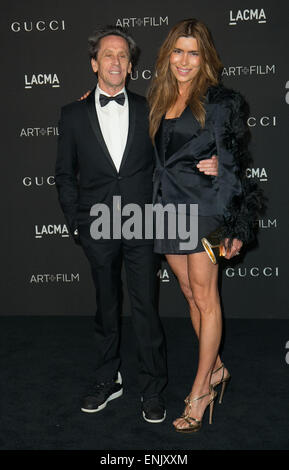 Prominente besuchen 2014 LACMA Kunst + Film-Gala zu Ehren Barbara Kruger und Quentin Tarantino präsentiert von Gucci im LACMA.  Mitwirkende: Brian Grazer, Veronica Smiley wo: Los Angeles, California, Vereinigte Staaten von Amerika als: 1. November 2014 Stockfoto