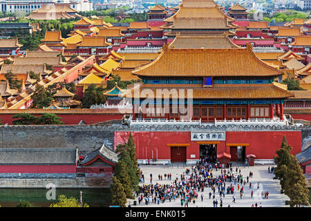 Die Verbotene Stadt in Beijing suchen Süden entnommen Betrachtung Punkt der Jingshan Park, Peking, China, Asien Stockfoto