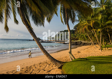 Schöner Strand in der Bom Bom Resort, UNESCO-Biosphärenreservat, Principe, Sao Tome und Principe, Atlantik, Afrika Stockfoto