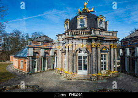 Orangerie mit Sonnentempel im historischen Park Eremitage, Bayreuth, Upper Franconia, Bayern, Deutschland, Europa Stockfoto