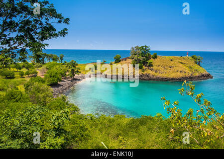 Das türkisfarbene Wasser der Lagoa Azul in São Tomé, Sao Tome und Principe, Atlantik, Nordafrika Stockfoto