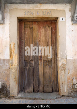 Alte Holztür Stockfoto