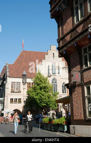 Rathaus, Marktplatz, Hildesheim, Niedersachsen, Deutschland |  Gilden-Halle, Marktplatz, Hildesheim, Niedersachsen, Deutschland Stockfoto