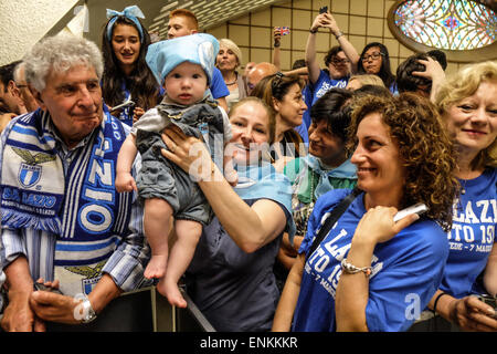 Nervi Hall, Vatikanstadt. 7. Mai 2015. der Fußballverein SS Lazio im Publikum vom Papst Francis. Bildnachweis: Wirklich einfach Star/Alamy Live-Nachrichten Stockfoto