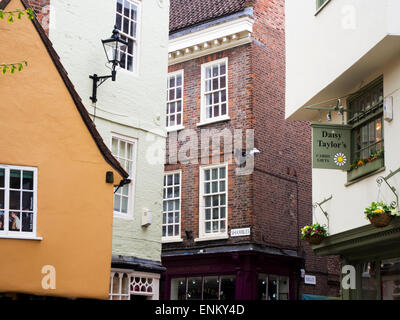 Das Chaos von Kings Square in York Yorkshire England Stockfoto