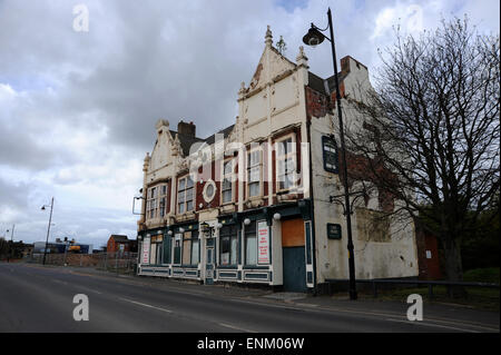 Middlesbrough Teeside UK - der verlassenen Captain Cook Pub in Durham Street Stockfoto