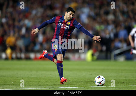 Barcelona, Spanien. © 6. Mai 2015. Luis Suarez (Barcelona) Fußball: UEFA Champions League Semi final 1. Bein match zwischen FC Barcelona 3-0 FC Bayern München im Camp Nou in Barcelona, Spanien. Kredit: D. Nakashima/AFLO/Alamy Live-Nachrichten Stockfoto