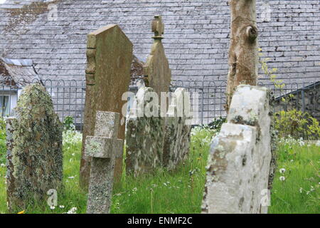 Madron-Friedhof mit Gräbern, Grabsteinen und Gedenkstätten Stockfoto