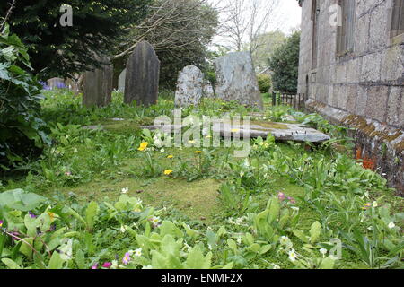 Madron-Friedhof mit Gräbern, Grabsteinen und Gedenkstätten Stockfoto