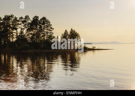 Siljan See bei Sonnenuntergang in Tallberg Dalarna Grafschaft, Schweden Stockfoto