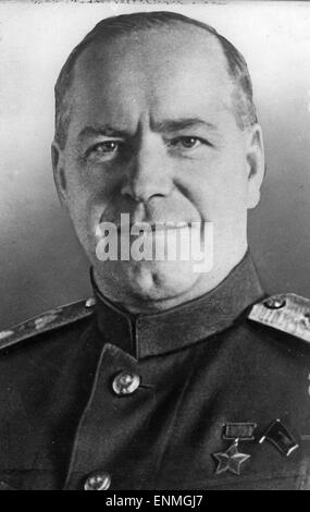 GEORGY ZHUKOV (1896-1974) Befehlshaber der sowjetischen Armee Stockfoto