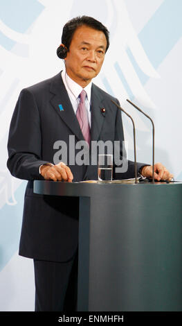 Taro Aso - Treffen der dt. Bundeskanzlerin Mit Dem Japanischen Premierminister Im Bundeskanzleramt, 5. Mai 2009, Berlin-Tiergarten. Stockfoto