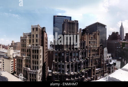 Sphaerisches 360 x 180 Grad-Panorama: Dachgarten in Midtown Manhattan u.a. Mit Dem Empire State Center in der Naehe, New York. Stockfoto