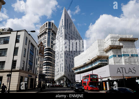 Gebäude im Bau neben M Montcalm Shoreditch Luxushotel auf City Road, London UK KATHY DEWITT Atlas Stockfoto