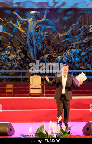 Vatikan-Stadt. 8. Mai 2015. Papst Francis Treffen der italienischen Tennis-Federetion - Nervi Hall, Vatican City 8 kann 2015 Credit: wirklich Easy Star/Alamy Live News Stockfoto