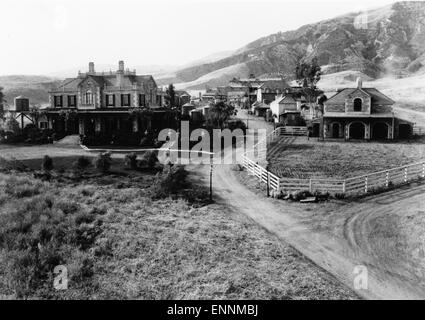 Die Dornenvögel, aka Die Dornenvögel, USA, Australien, 1983, sterben Bauernhof in Drogheda, Australien. Stockfoto