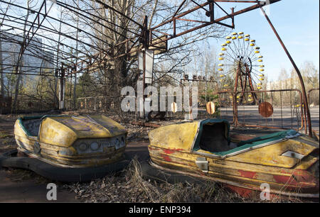 Tschernobyl, Ukraine. 23. April 2015. Die Messe in der verlassenen Stadt Pripjat, das ehemalige Wohnhaus an die Arbeiter von der Tschernobyl-Reaktor. © Hans Van Rhoon/ZUMA Wire/ZUMAPRESS.com/Alamy Live-Nachrichten Stockfoto