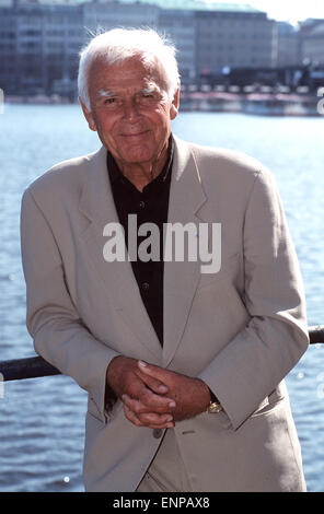 Schauspieler, Quizmaster, Entertainer Joachim - Blacky - Fuchsberger (1927 – 2014), Porträt, 1998. Deutscher Schauspieler und Showmaster Joac Stockfoto