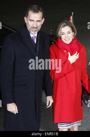 König Felipe VI, Koenigin Letizia von Spanien - Treffen der dt. Bundeskanzlerin Mit Dem Spanischen Koenigspaar, Bundeskanzleramt, 1. Dezember 2014, Berlin. Stockfoto