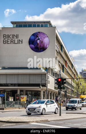 Bikini Berlin Konzept Mall außen bietet einzigartiges Boutique shopping Erfahrung, ein Kino und ein hotel Stockfoto