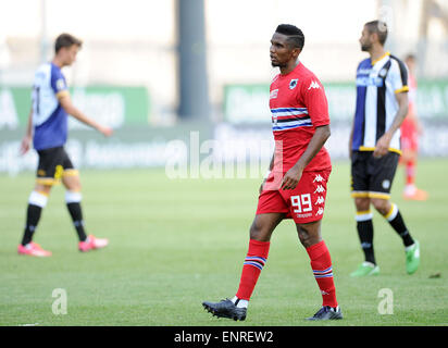 Udine, Italien. 10. Mai 2015.  Sampdoria vorwärts Fils Samuel Eto'o reagiert während der italienischen Serie A-Fußballspiel zwischen Udinese und Sampdoria Genua am 10. Mai 2015, im Friaul-Stadion. Bildnachweis: Simone Ferraro / Alamy Live News Stockfoto