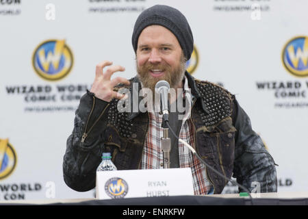 Philadelphia, Pennsylvania, USA. 10. Mai 2015. Schauspieler RYAN HURST, am bekanntesten für seine Rollen als Gerry Bertier in Disneys Remember the Titans sowie Opie auf FX Network Serie Sons of Anarchy während einer Presser auf der Wizard World Comic Con Convention. Bildnachweis: Ricky Fitchett/ZUMA Draht/Alamy Live-Nachrichten Stockfoto