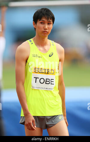 Kawasaki, Herren hoch springen Todoroki Stadium, Kanagawa, Japan. 10. Mai 2015. Naoto Tobe Leichtathletik: IAAF World Challenge Seiko Golden Grand Prix in Kawasaki, Hochsprung Todoroki Stadium, Kanagawa, Japan. Bildnachweis: YUTAKA/AFLO SPORT/Alamy Live-Nachrichten Stockfoto