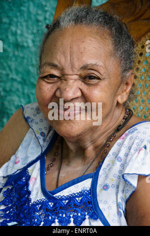 Süße kleine alte Dame in Pinar Del Rio, Kuba Stockfoto