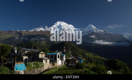 Annapurna South von Ghandruk, Annapurna Sanctuary Trek, Nepal Stockfoto