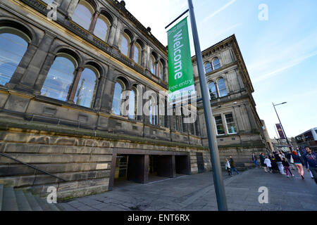 Außenansicht des National Museum of Scotland Stockfoto