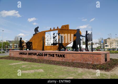 Lincoln-Tank-Denkmal, Tritton Straße Kreisverkehr, Lincoln, Lincolnshire, UK Stockfoto