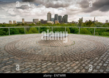 Blick auf Canary Wharf von Stave Hill, Rotherhithe, London. Stockfoto