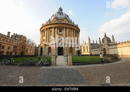 Die Radcliffe Camera, gebaut im Jahre 1749, die Radcliffe Science Library, jetzt ein Lesesaal für die Bodleian Library, Oxford Haus Stockfoto