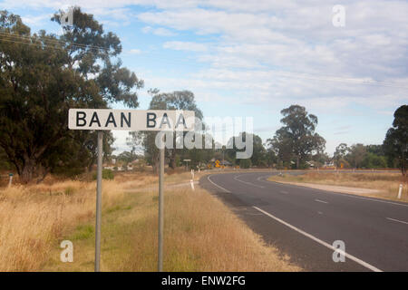 Baan Baa ungewöhnliche skurrile humorvolle lustige amüsante legen Namen Dorf in New South Wales NSW Australia Stockfoto