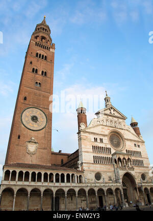 die majestätischen Kathedrale von Cremona Stockfoto