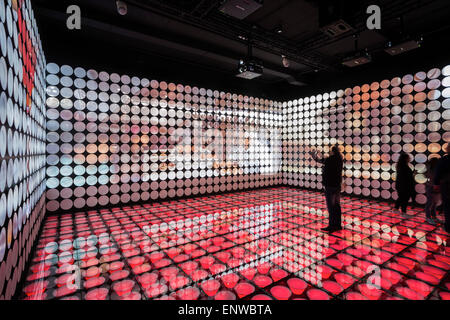 Audiovisuelle Installation von Antoni Miralda. Mailand EXPO 2015, spanische Pavillon, Mailand, Italien. Architekt: B720 Fermín Vázquez, Stockfoto