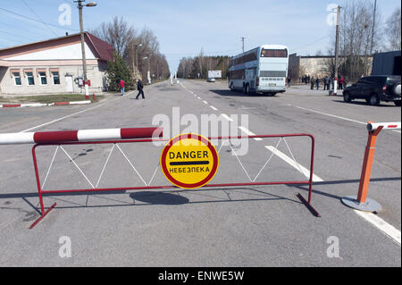 Tschernobyl, Ukraine. 23. April 2015. Eingangstor nach Tschernobyl. © Hans Van Rhoon/ZUMA Wire/ZUMAPRESS.com/Alamy Live-Nachrichten Stockfoto