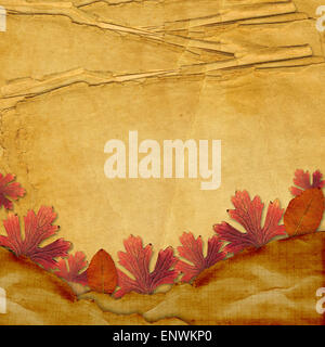 Alten Grunge-Karte auf dem abstrakten Hintergrund mit Herbst verlässt. Stockfoto