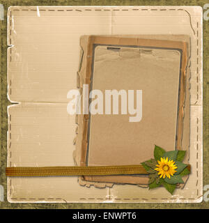 Grunge-Papiere-Design im Scrapbooking-Stil mit Blumenstrauß Stockfoto