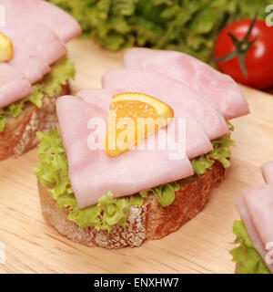 Fingerfood Mit Schinken Stockfoto