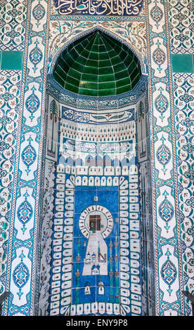 ! 7. Jh. Mihrab, die Gebetsnische, Darstellung der Heiligen Moschee in Mekka. In der Moschee der Eunuchen im Harem, Topkapi Palac Stockfoto