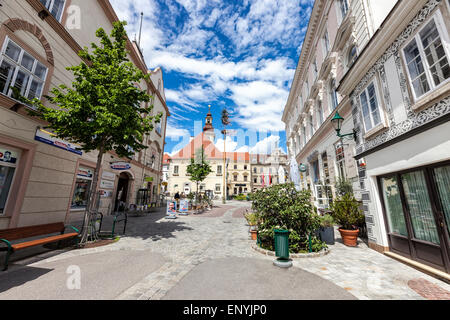 Fußgängerzone in der Stadt von Mödling - Niederösterreich Stockfoto