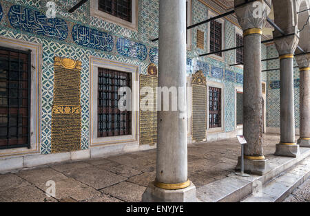 Der Hof der schwarzen Eunuchen im Harem am Topkapi Palast, Istanbul, Türkei. Stockfoto