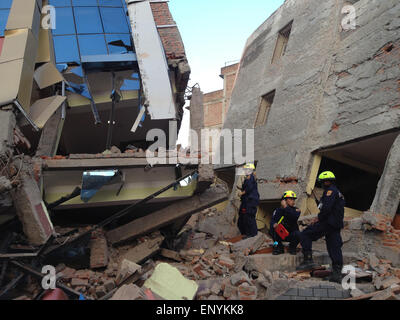 Kathmandu, Nepal. 12. Mai 2015. Ein frische Erdbeben hat in Nepal stattgefunden. Foto zeigt amerikanische Retter heute in Mitranagar Kathmandu Nepal. Stockfoto