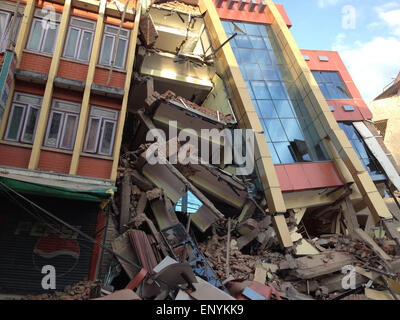 Kathmandu, Nepal. 12. Mai 2015. Ein frische Erdbeben hat in Nepal stattgefunden. Das Foto zeigt die Schäden, die sich heute in Mitranagar Kathmandu Nepal. Stockfoto