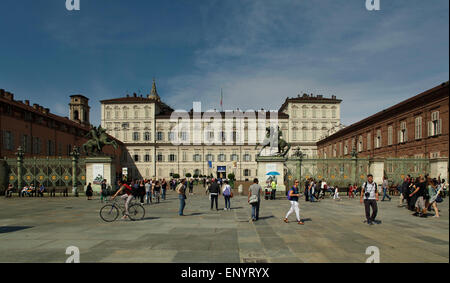 Breite Schuss der Royal Palace (Palazzo Reale) Turin Stockfoto