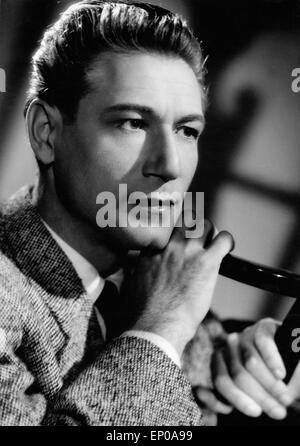 Der Österreichische Burgschauspieler Josef Meinrad, Mitte 1950er Jahre. Österreichische Schauspieler Josef Meinrad, Mitte der 1950er Jahre. Stockfoto